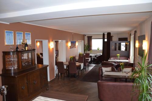 مطعم, lukAs Restaurant Hotel Lounge Bar in Schwarzheide