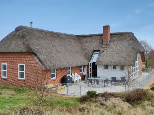 Holiday Home Arnt - 3-3km from the sea in Western Jutland by Interhome