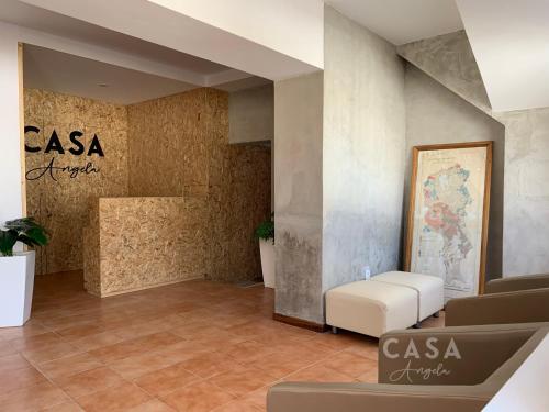Empfangshalle, Residencial Casa Ângela (Residencial Casa Angela) in Espargos