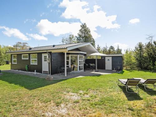 Holiday Home Bogatin - 1km from the sea in Western Jutland by Interhome