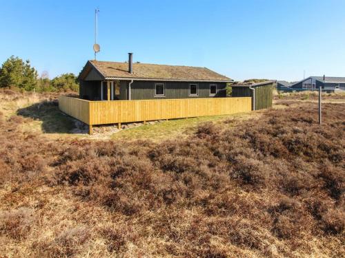  Holiday Home Sara - 2-5km from the sea in Western Jutland by Interhome, Pension in Bolilmark