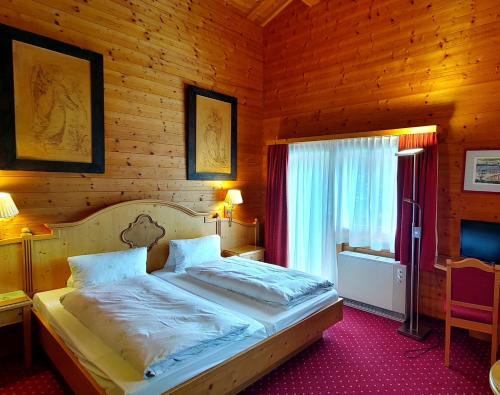 Hotel Cresta - image 13
