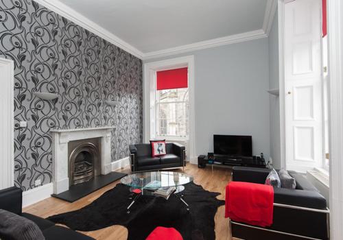 Parliament Apartment - image 3