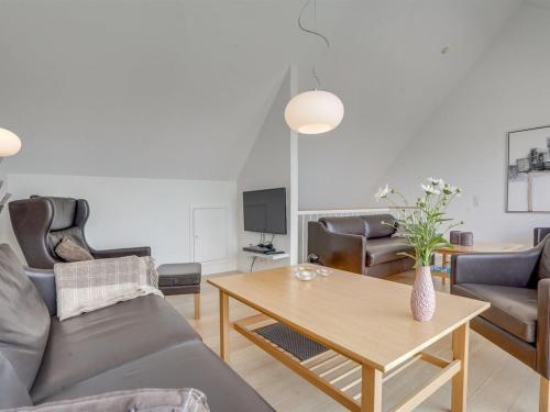 Apartment Helgo - 250m from the sea in Western Jutland by Interhome