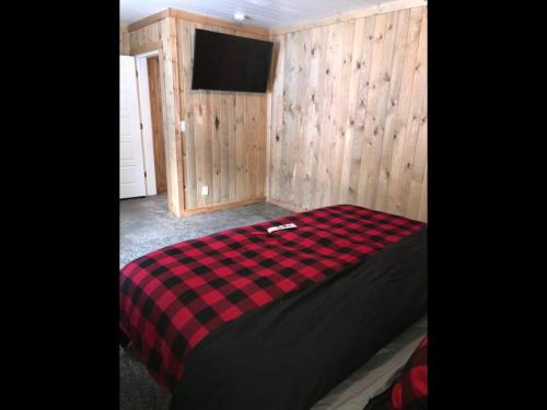 Family Cabin Unit 9 in Rea, USA