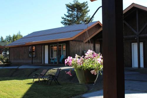 Family Cabin Unit 10