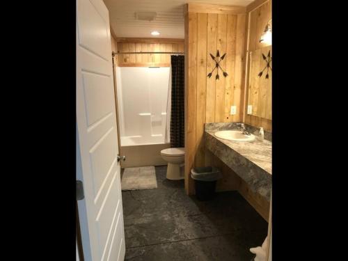 Family Cabin Unit 10 - Idaho