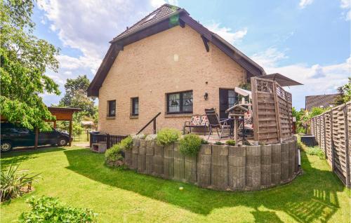 Amazing apartment in Berlin-Bohnsdorf w/ Sauna WiFi and 1 Bedrooms