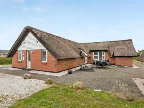 Holiday Home Ruse - 500m from the sea in Western Jutland by Interhome