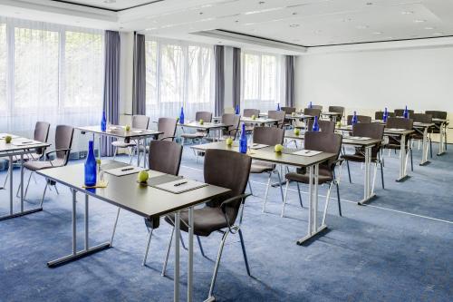 IntercityHotel Wien - image 11