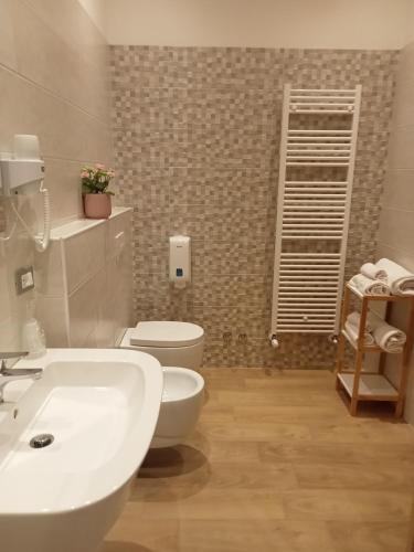 Hotel Porta Rivera - image 11