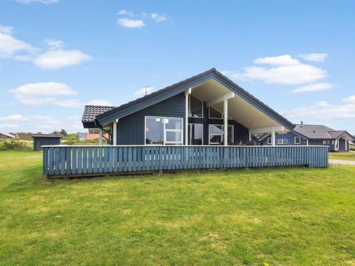 Holiday Home Tähti - from the sea in Western Jutland by Interhome