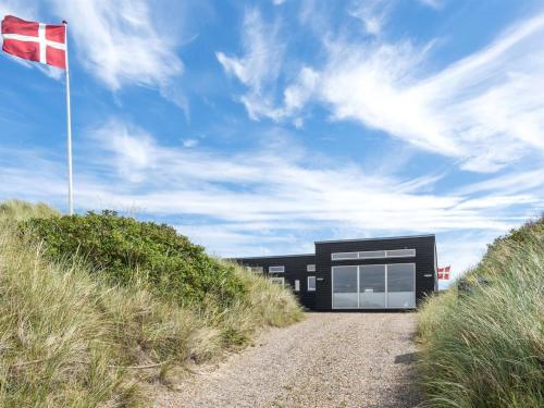 Holiday Home Carstina - 400m from the sea in Western Jutland by Interhome