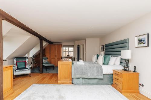 The Whistler's Perch - From £1100 Per Night in 伊布斯通