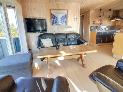 Holiday Home Maika - 800m to the inlet in Western Jutland by Interhome