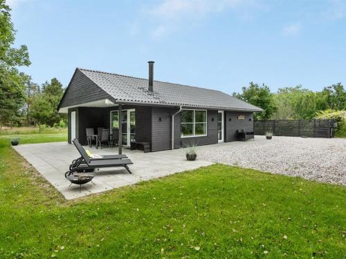 Holiday Home Øn - from the sea in Western Jutland by Interhome