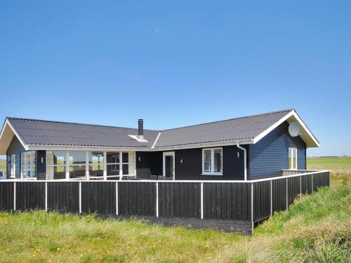  Holiday Home Ernbiorn - from the sea in Western Jutland by Interhome, Pension in Harboør