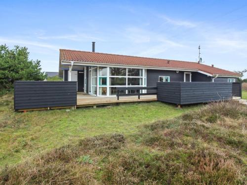 Holiday Home Andrie - 800m from the sea in Western Jutland by Interhome