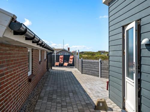 Holiday Home Henning - from the sea in Western Jutland by Interhome