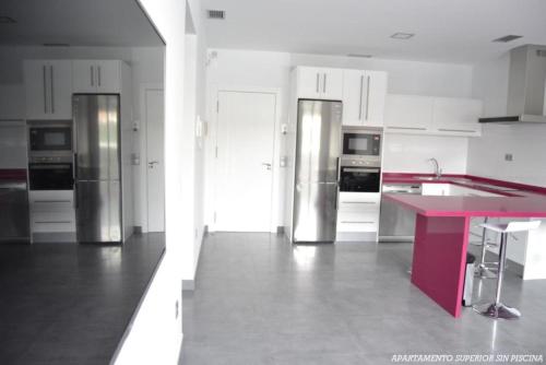 Apartamentos Turísticos Clavero - image 2