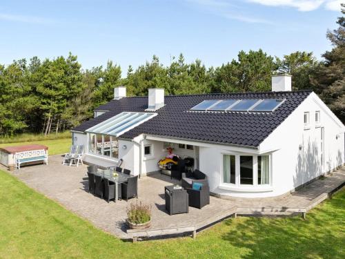  Holiday Home Fatima - 800m from the sea in NW Jutland by Interhome, Pension in Torsted bei Vang