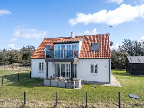 Holiday Home Sira - 250m from the sea in NW Jutland by Interhome