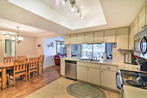 Waterfront Hernando Beach Home with 40-foot Dock! - image 6