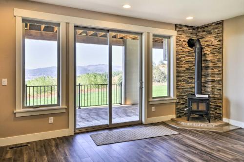 Chic Willamette Valley Home with Deck and Vineyard - main image