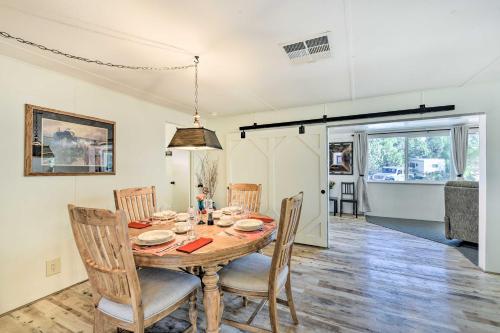 Sedona Stardust Hideaway with Patio and Mtn Views! - image 9