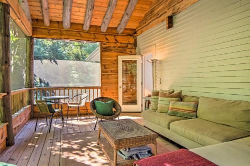 Forested Pentwater Beachhouse-100 Ft to Shore - image 12