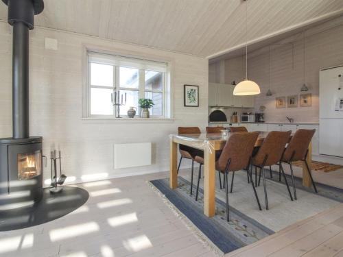 Holiday Home Armgard - 300m from the sea in NW Jutland by Interhome