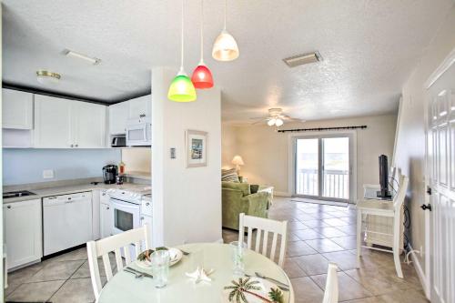 Fernandina Beach Townhome - Walk to Ocean! - image 12