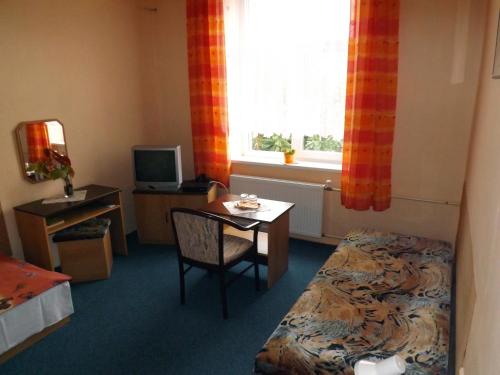 Budget Twin Room