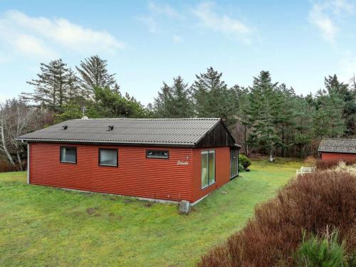 Holiday Home Lykka - 950m from the sea in NW Jutland by Interhome