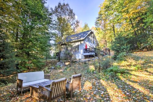 Gilford Cabin - 2 Mi to Gunstock Mountain Resort!