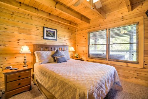 Douglas Lake-View Cabin with Hot Tub and L-Shaped Porch - image 12