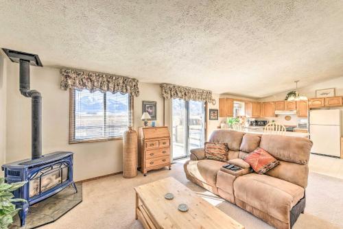 Mtn-View Buena Vista Home with Hot Tub 1Mi to Main St - image 6