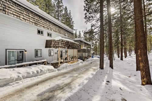 Zephyr Cove Vacation Rental 1 Mi to Lake Tahoe!