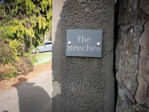 The Beeches - Chatsworth Apartment No 2 - Sleeps 4