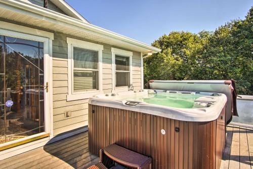 7-Acre Coastal Michigan Home with Hot Tub and Sauna!