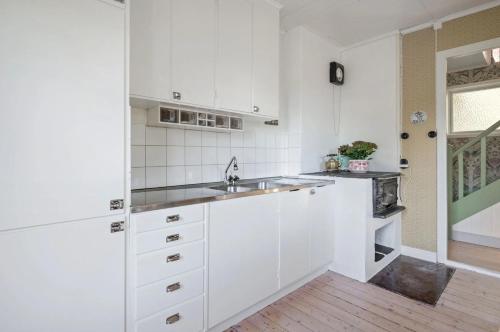 주방, The Solhem Cabin - 80m to the lake, 1930s charm in 스트롬스타드