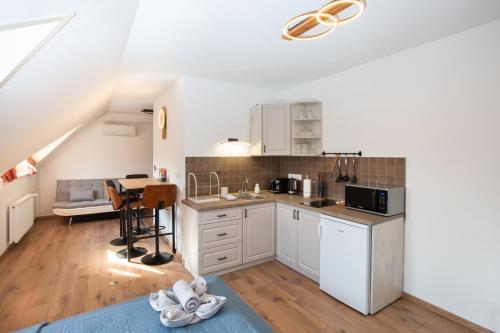 Deres Apartmanhaz in Lókút