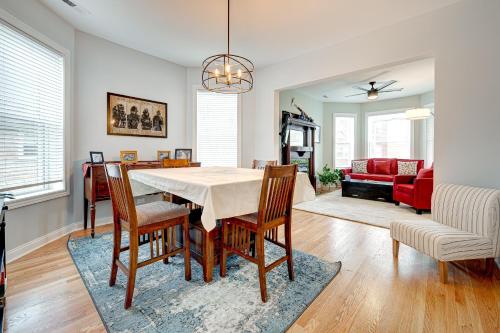 Avondale Condo Near Classic Bars, Eateries, and More! condo in Logan Square