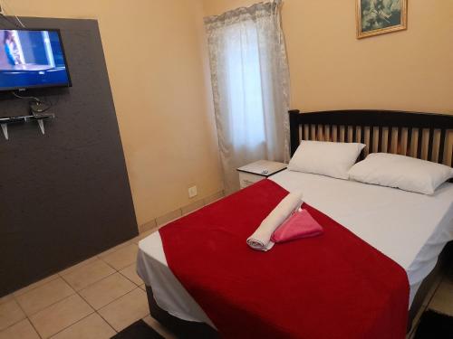 . Cozy guesthouse springs