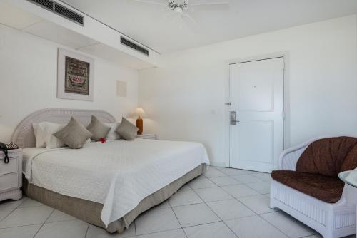 Sapphire Beach Club Resort