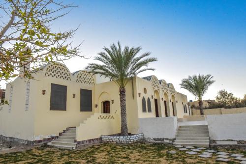 Sun house in Фейом