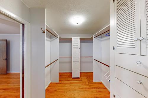 Briarbend Beauty Briarbend Beauty