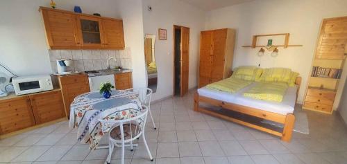 . Apartments in Zalakaros 43608
