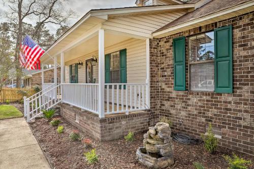 Lakeside Happiness Home on Lake Moultrie!