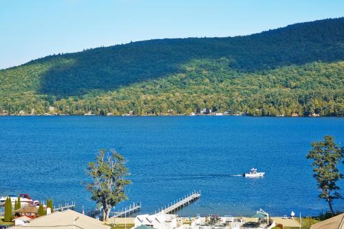 Courtyard by Marriott Lake George